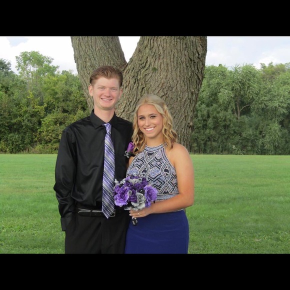 homecoming dress - Picture 5 of 7